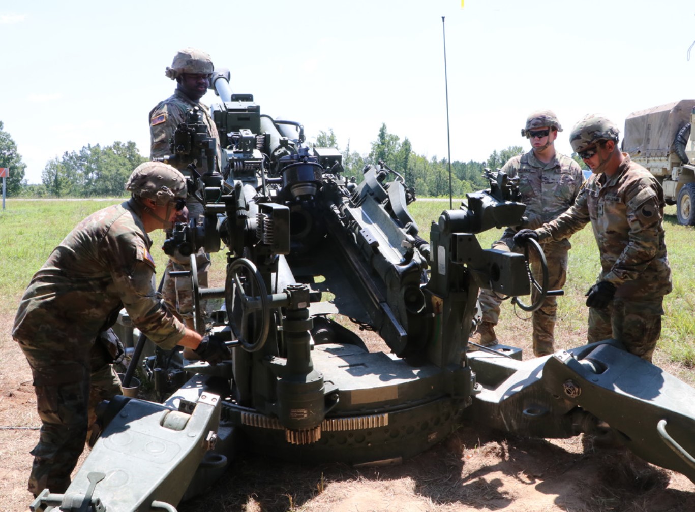 Soldiers assigned to the Norfolk-based 1st Battalion